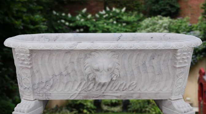 Luxury large white marble bath tub with lion head on sale